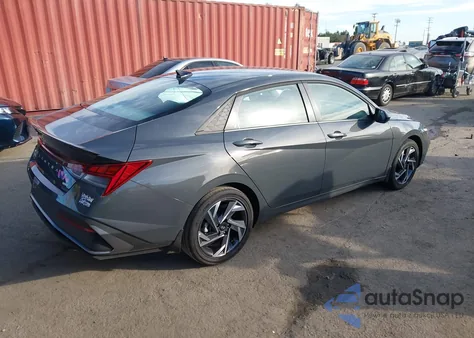 2025 Hyundai Elantra Hybrid Sel Sport z USA, uszkodzony, nr VIN KMHLM4DJ9SU156444